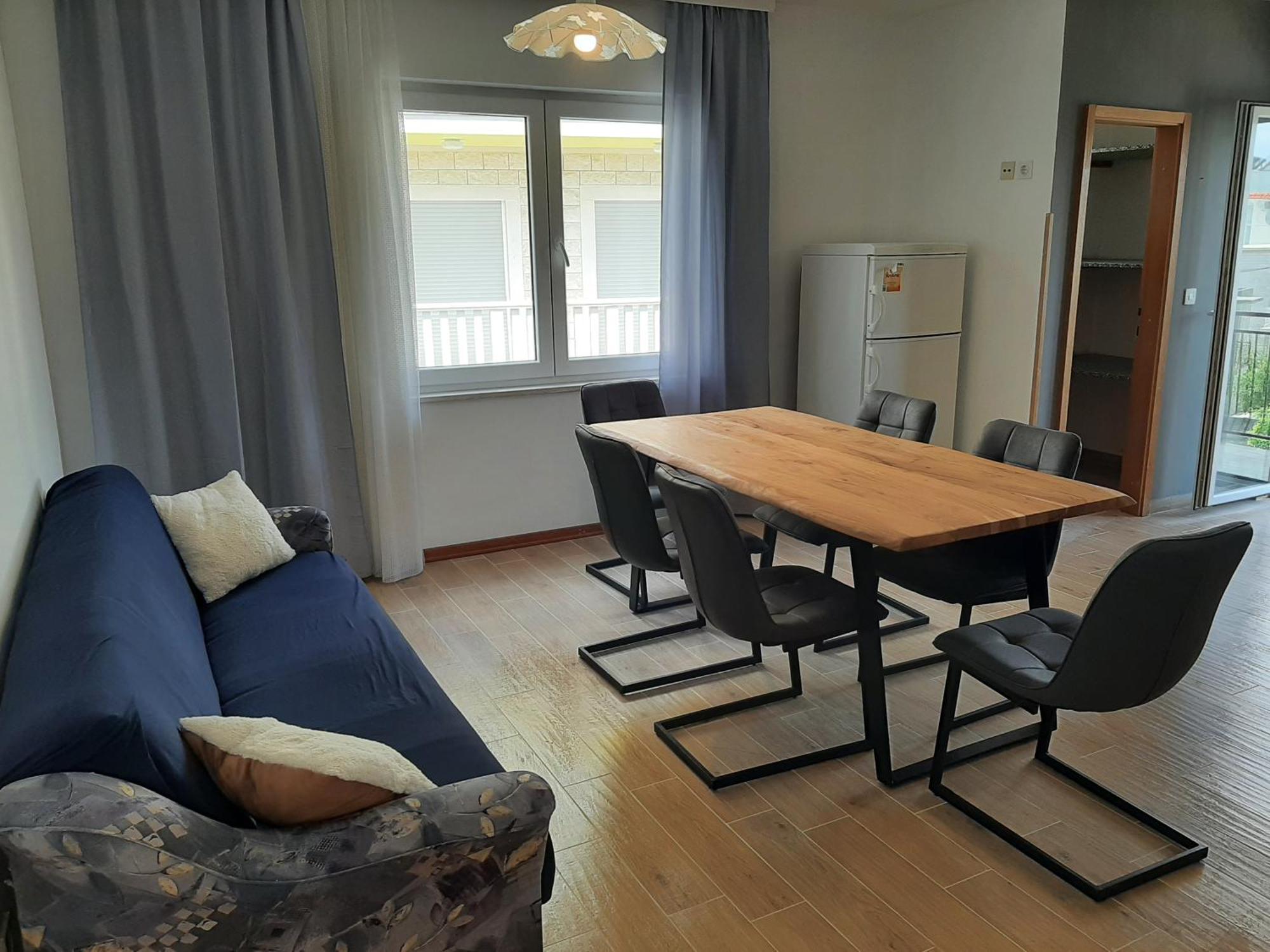 Apartments Tina โอมิช ห้อง รูปภาพ